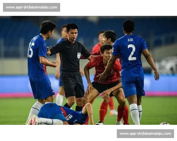 申花夏窗锁定葡超锋霸恩拉沃 重伤潮下调整外援补强锋线 申花夏窗锁定葡超锋霸恩拉沃 重伤潮下调整外援补强锋线